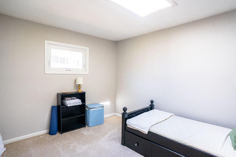 N1967 Wedgewood DRIVE EAST East