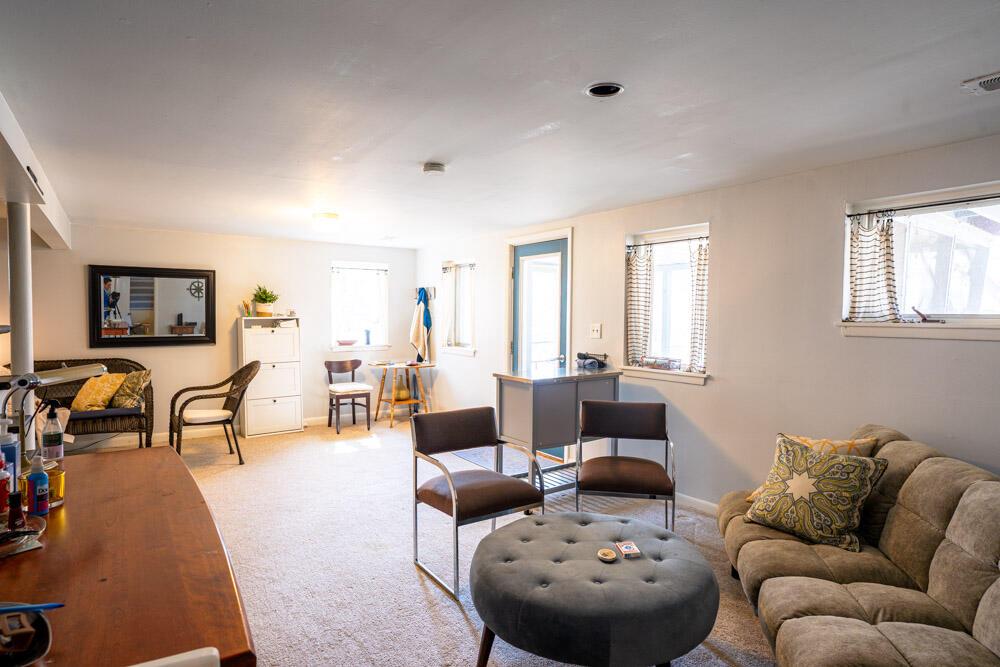 N1967 Wedgewood DRIVE EAST East