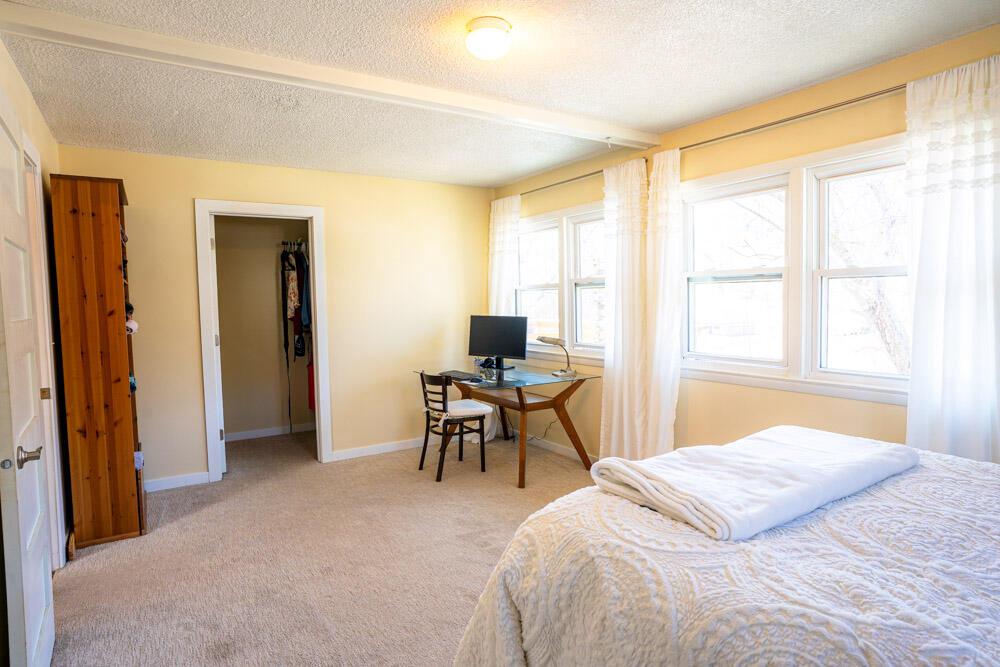 N1967 Wedgewood DRIVE EAST East