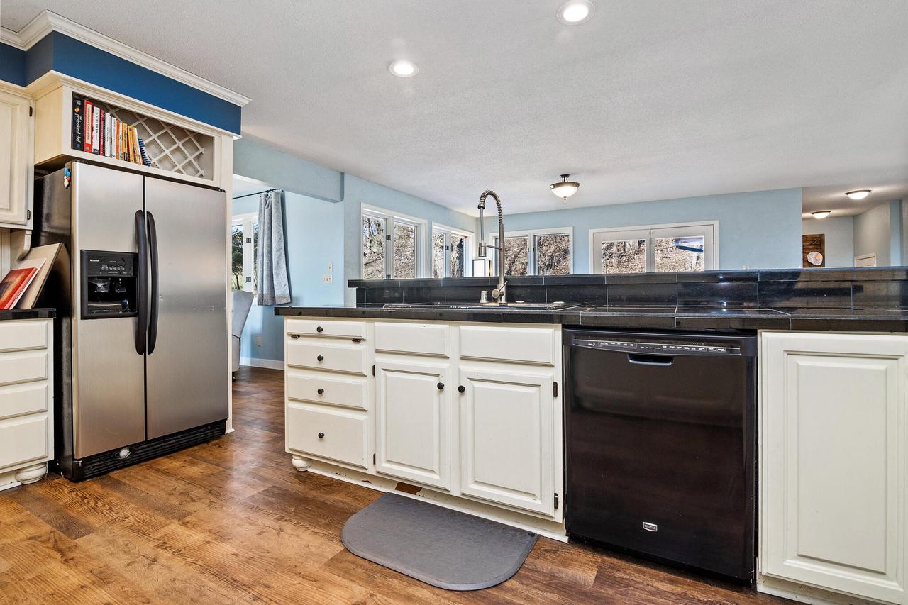 N4427 Meadow Wood Rd