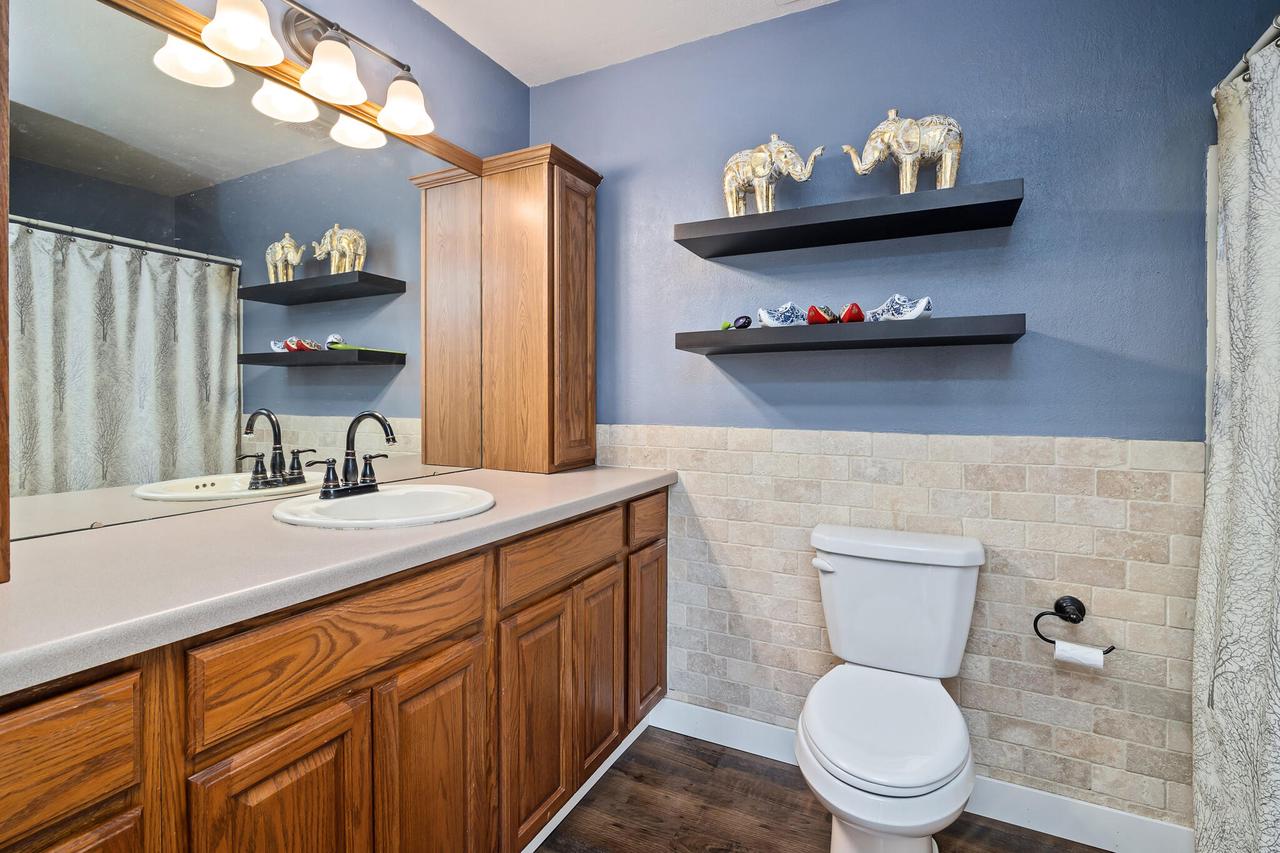 N4427 Meadow Wood Rd