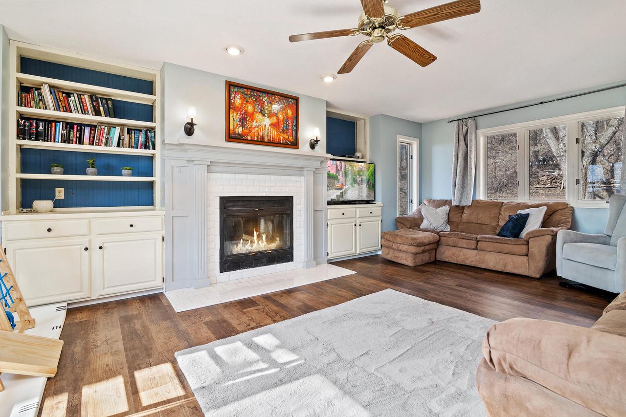 N4427 Meadow Wood Rd