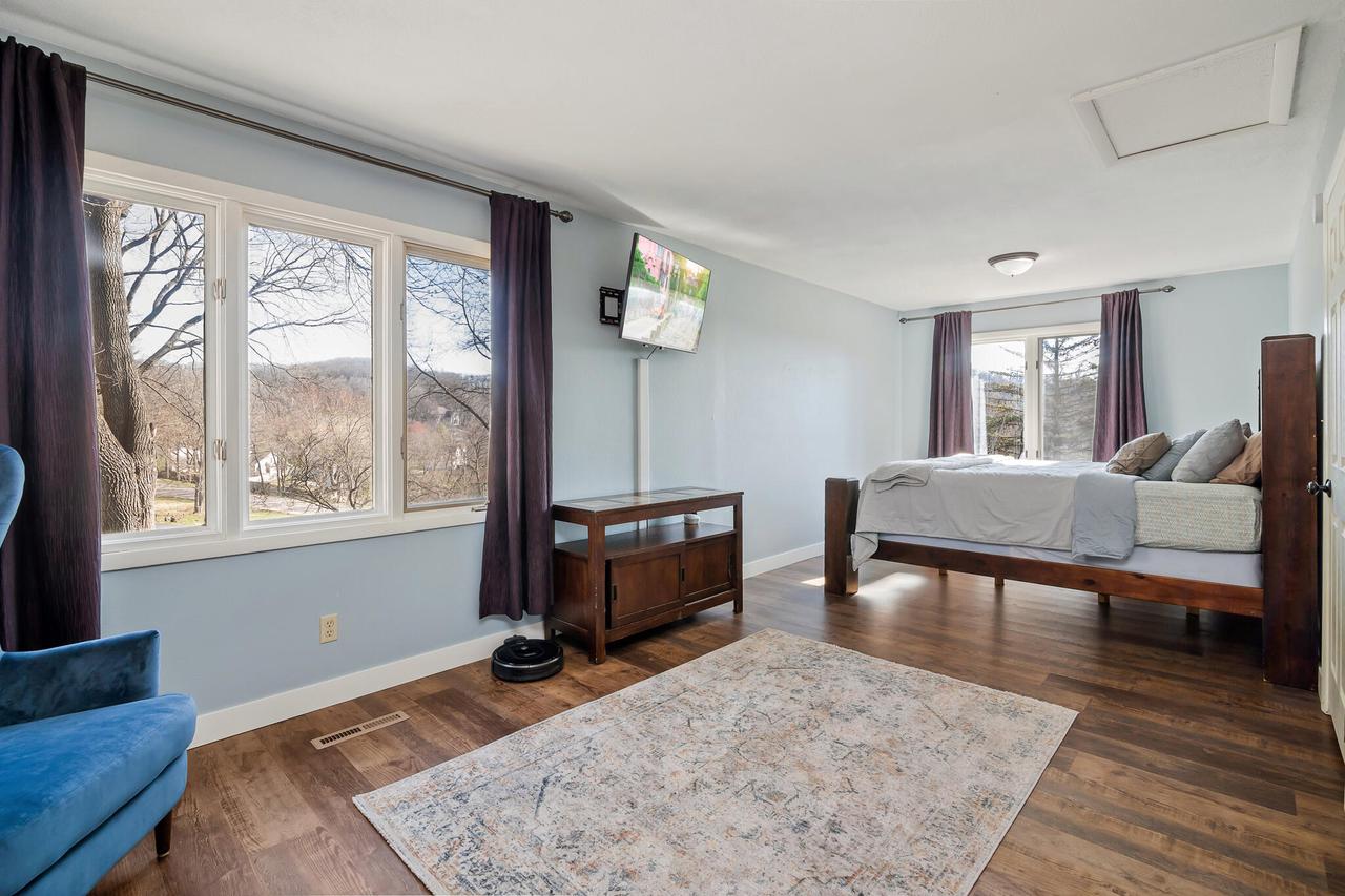 N4427 Meadow Wood Rd