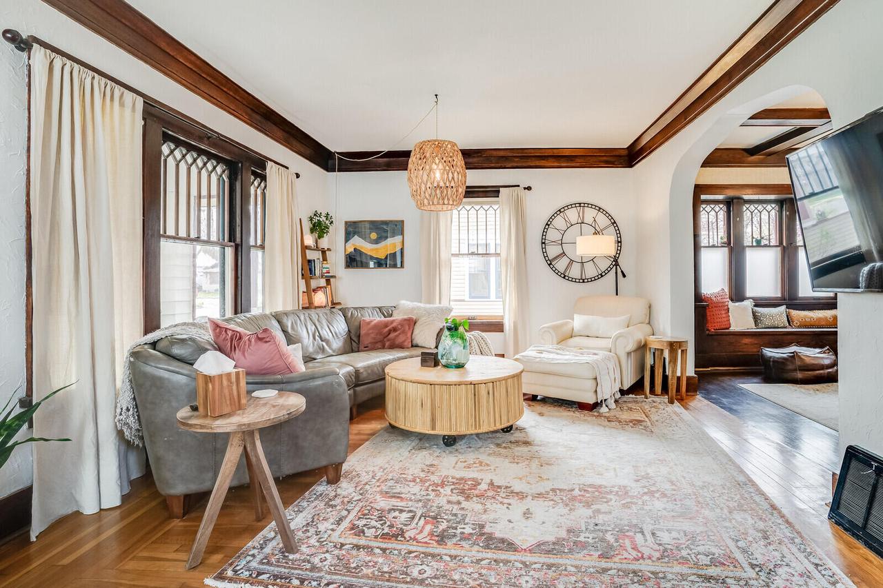 1118 13th STREET SOUTH South