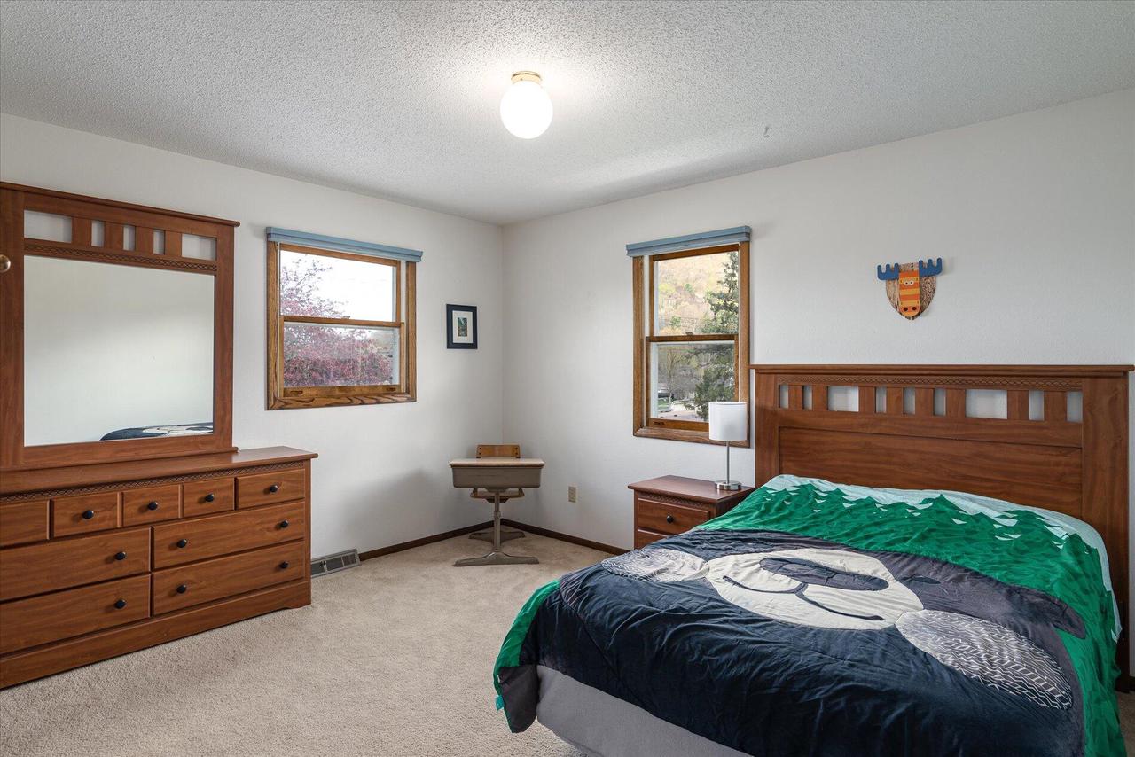 W5891 Coulee Springs LANE