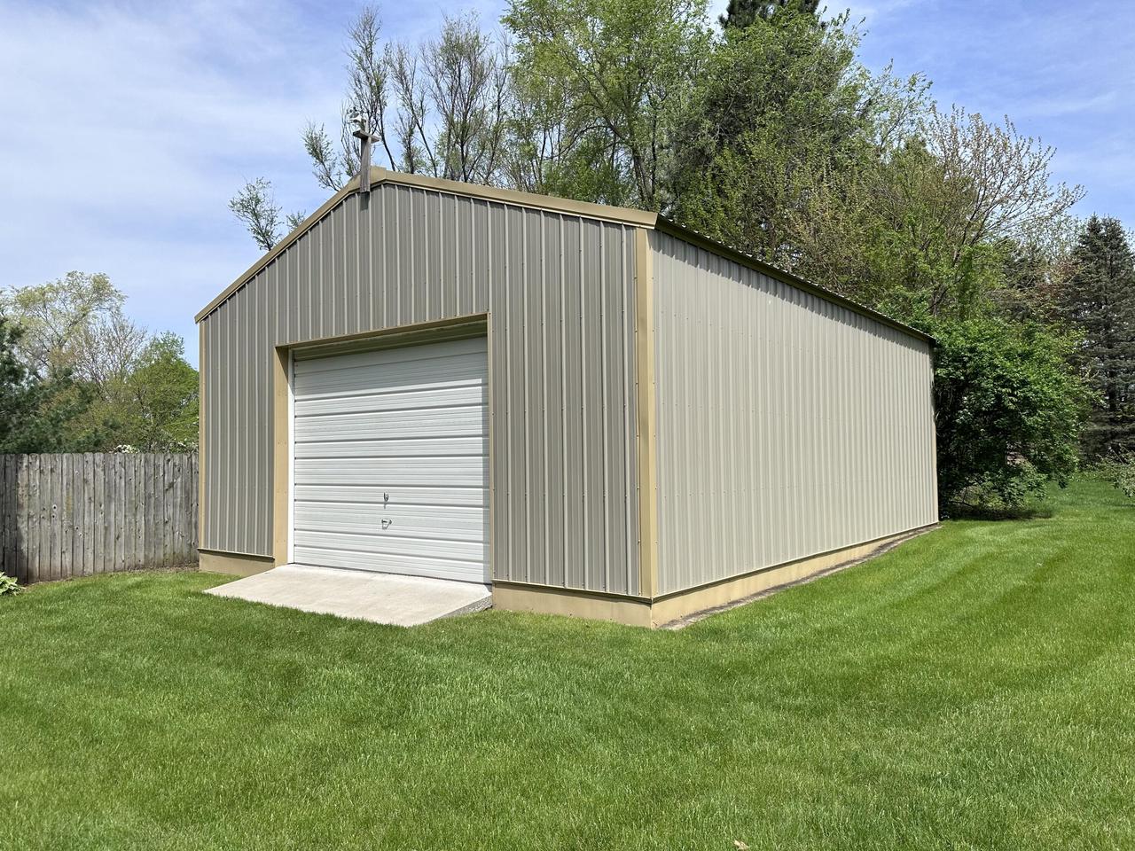 2927 Youngdale AVENUE