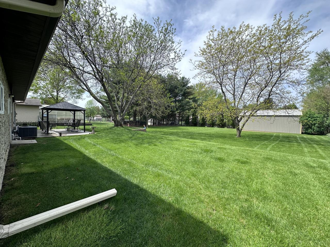 2927 Youngdale AVENUE