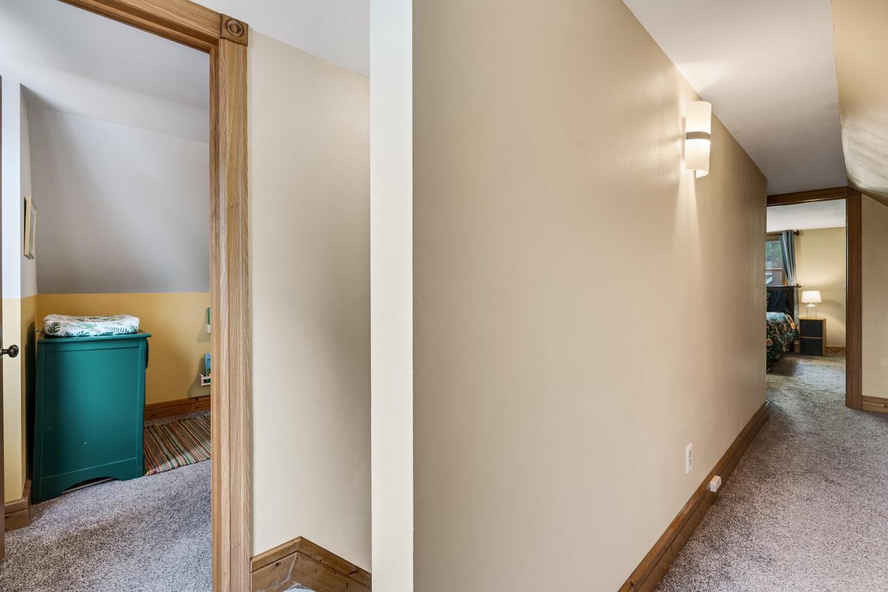 1741 Bainbridge STREET