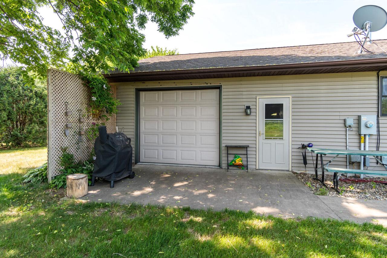 N5468 Eagle Circle LANE EAST East