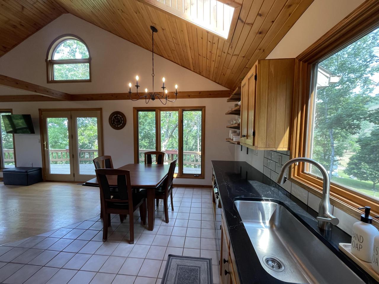 5953 Country Club ROAD