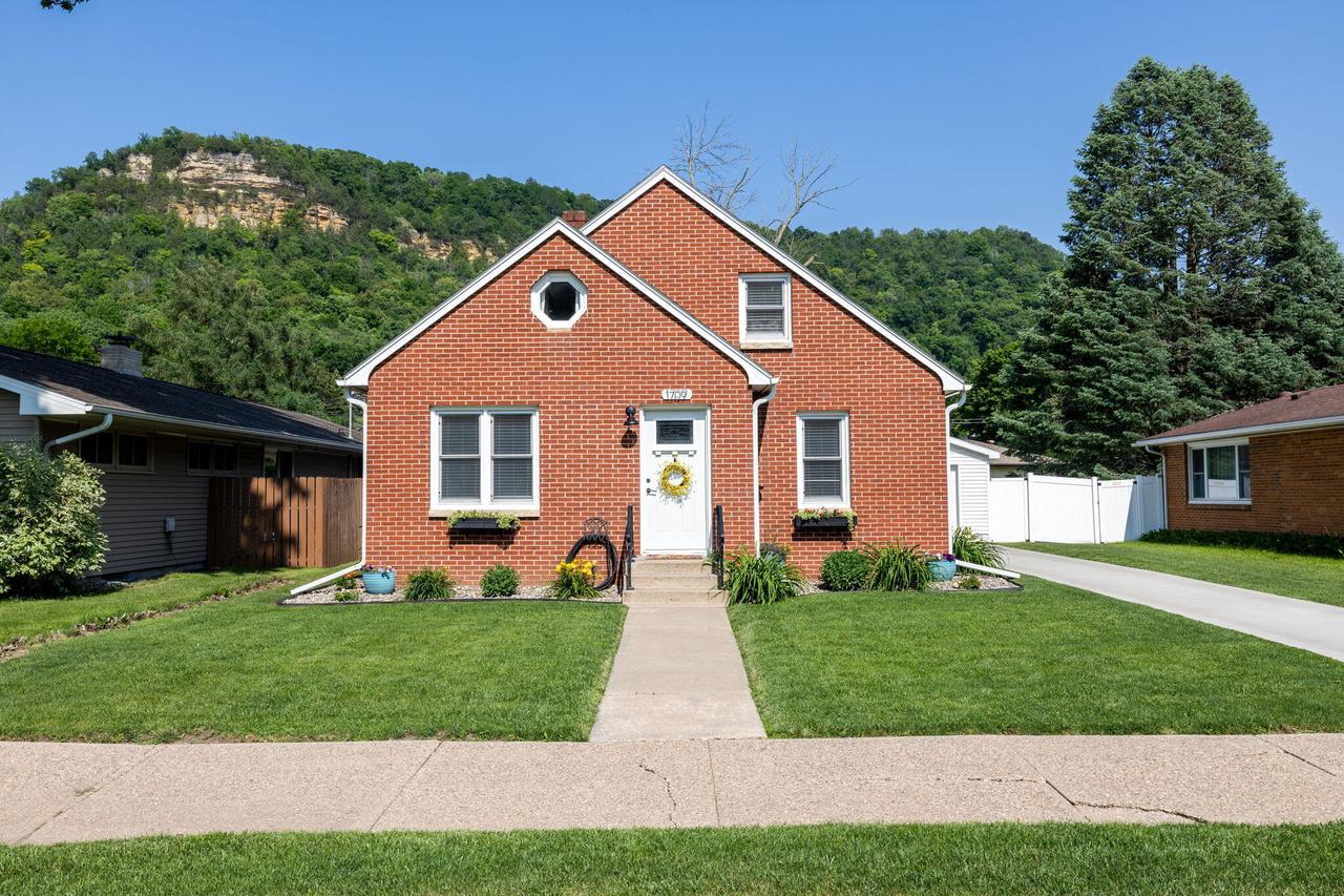 1709 30th STREET SOUTH South