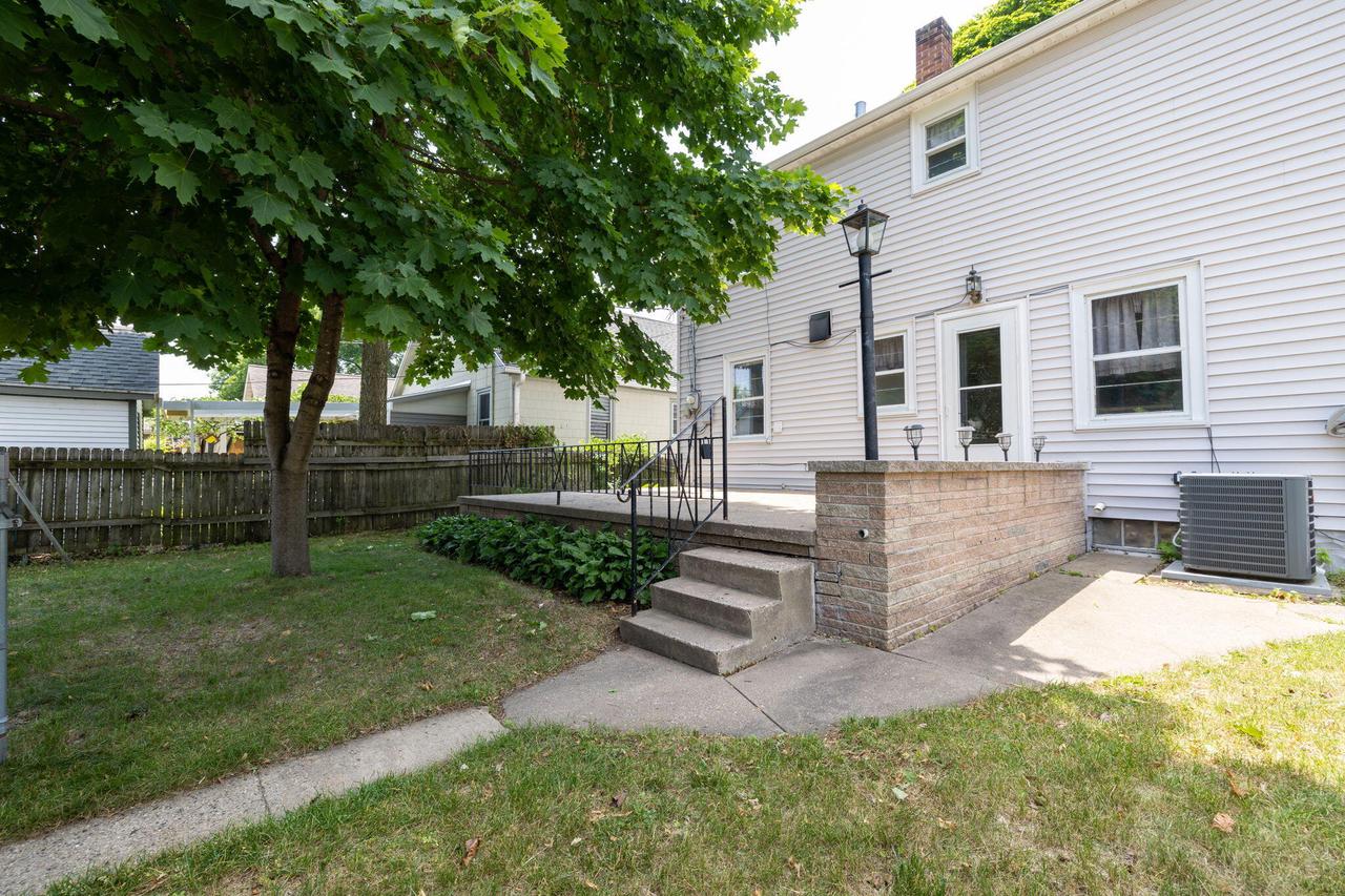 821 20th STREET SOUTH South