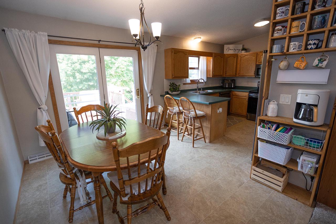 N1100 Bloomer Mill ROAD