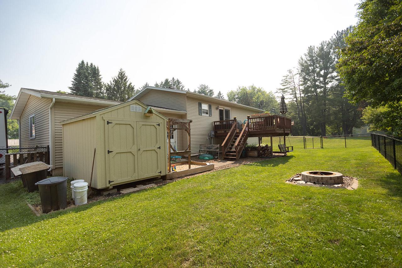 N1100 Bloomer Mill ROAD