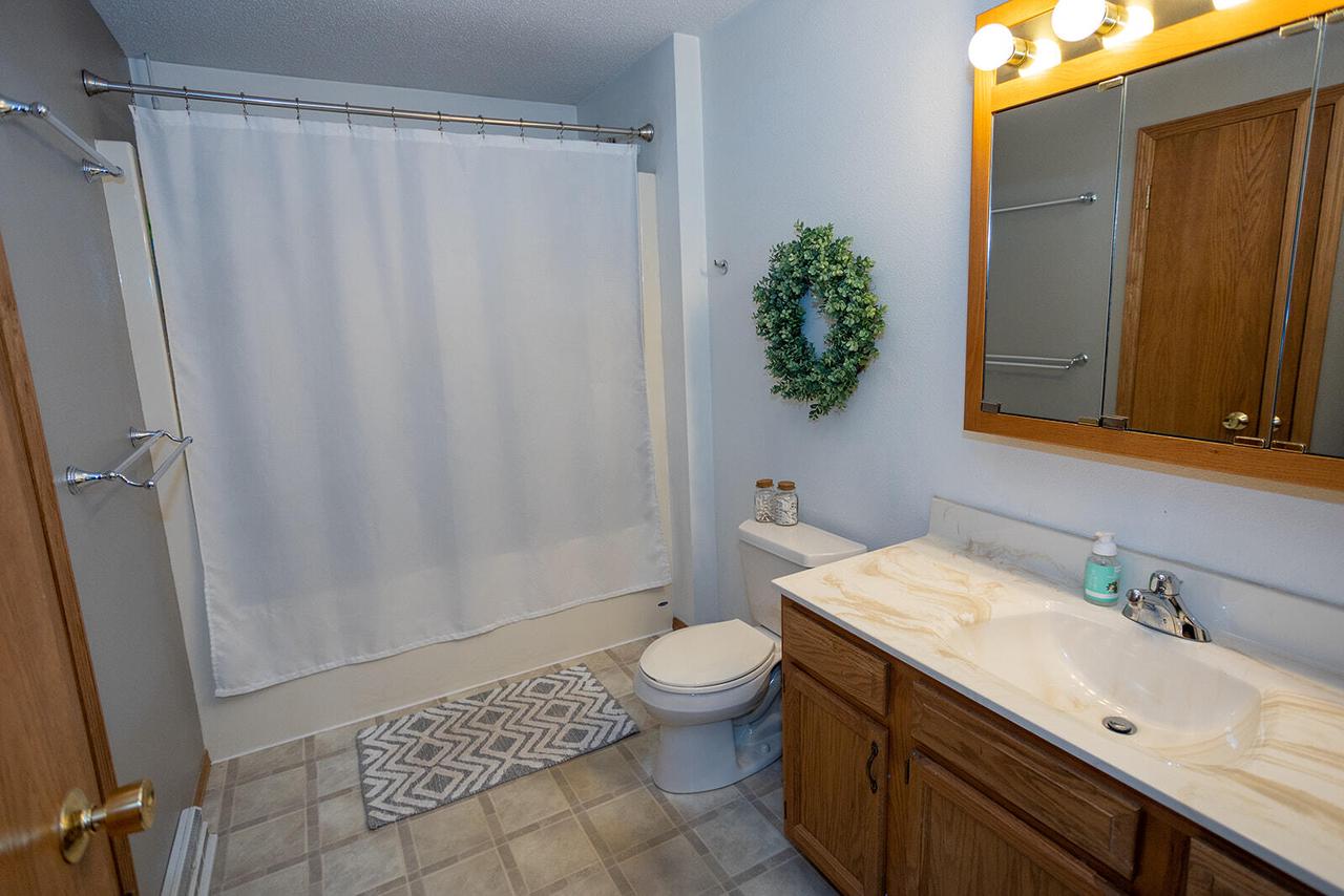 N1100 Bloomer Mill ROAD