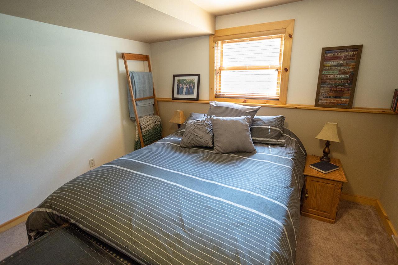 N1100 Bloomer Mill ROAD