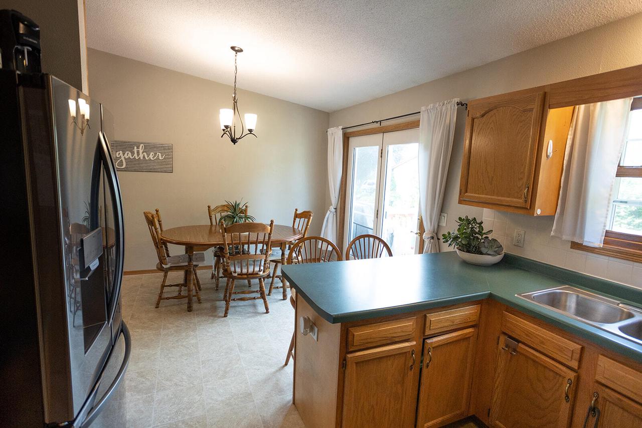 N1100 Bloomer Mill ROAD