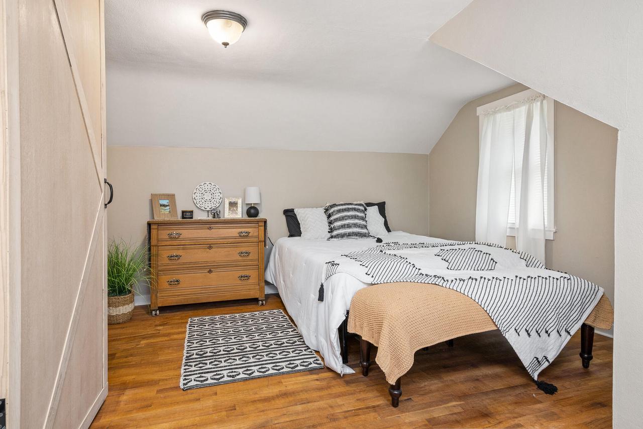 2805 Onalaska AVENUE