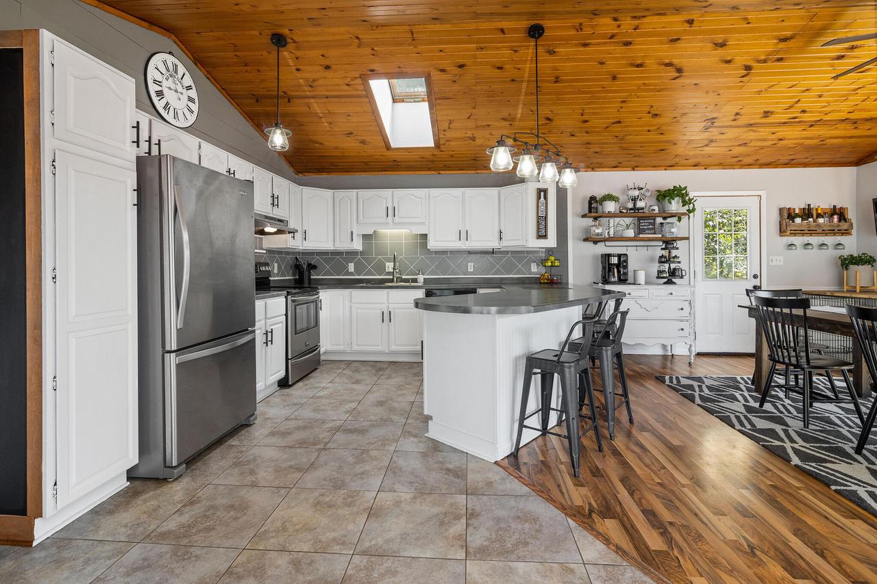 2805 Onalaska AVENUE