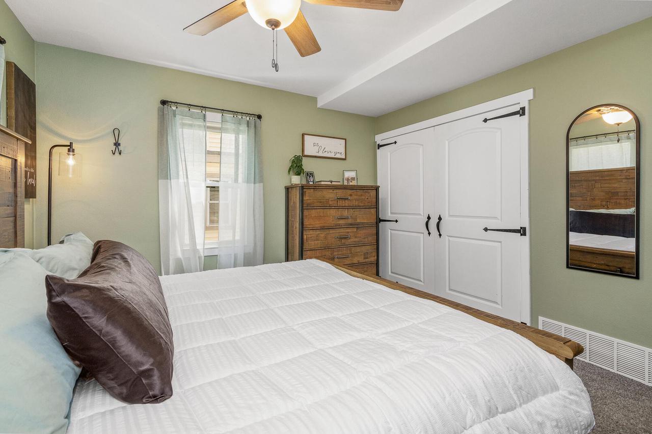 2805 Onalaska AVENUE