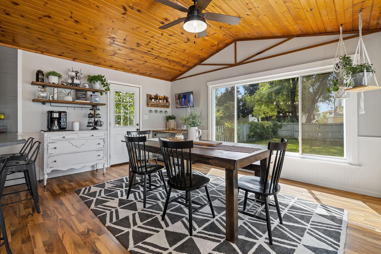 2805 Onalaska AVENUE