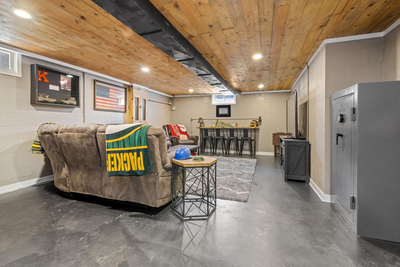 2805 Onalaska AVENUE