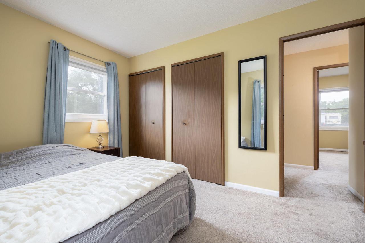 215 14th AVENUE NORTH North