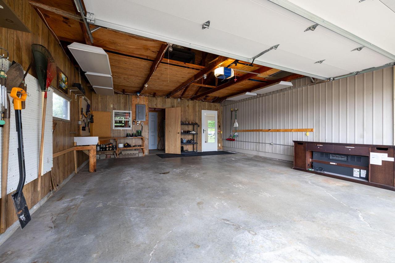 215 14th AVENUE NORTH North