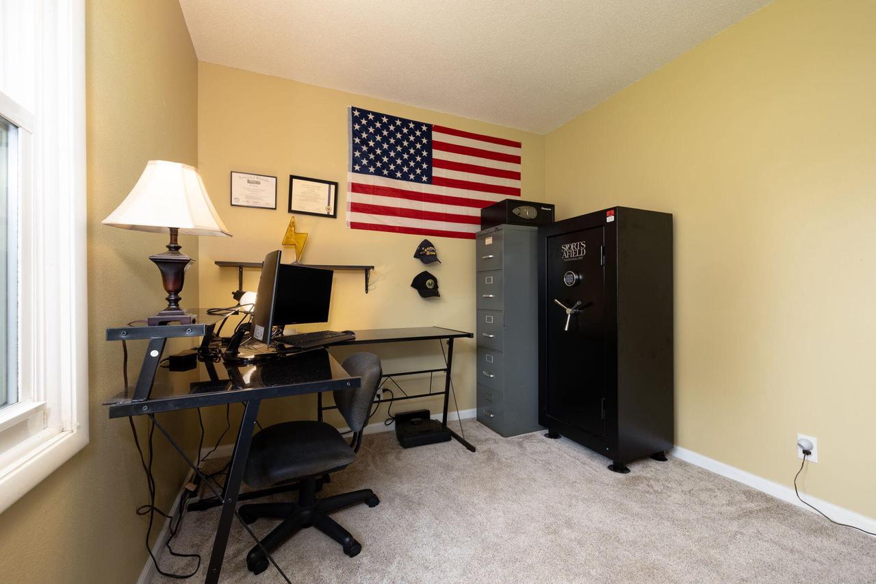 215 14th AVENUE NORTH North