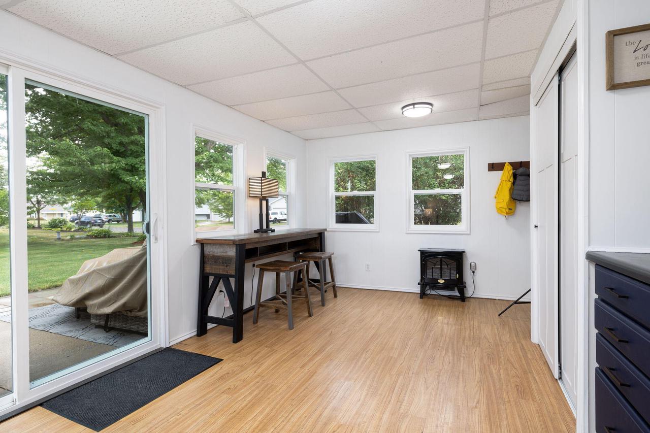 215 14th AVENUE NORTH North