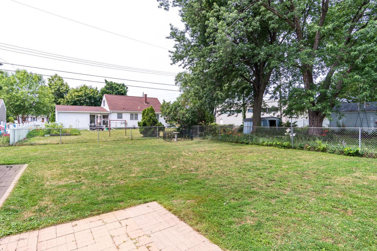 1806 Losey BOULEVARD SOUTH South