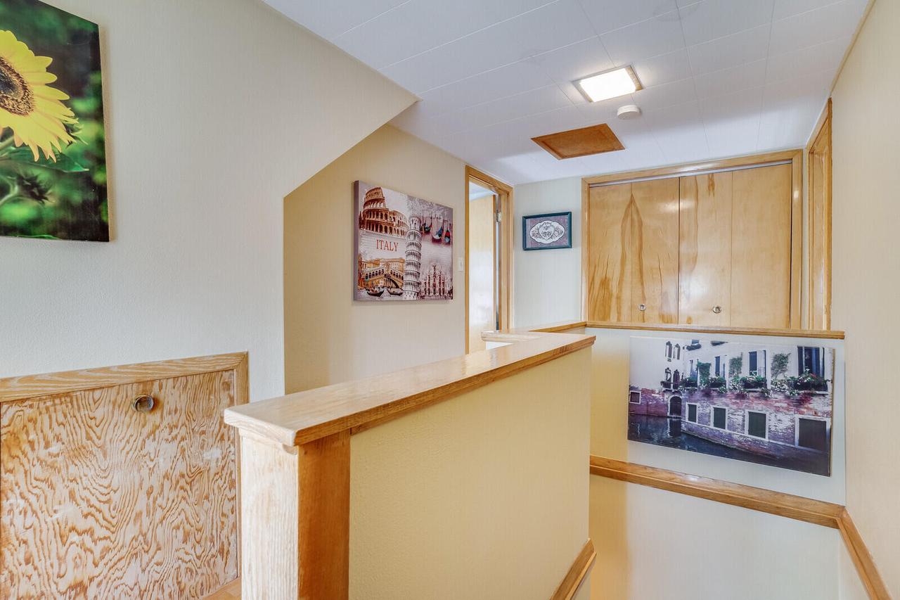 1806 Losey BOULEVARD SOUTH South