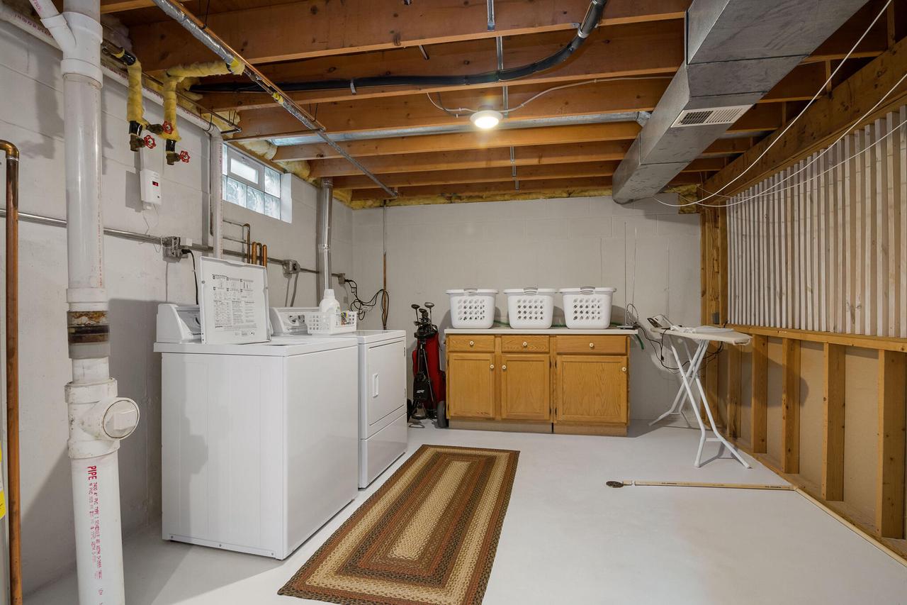 3305 Glendale AVENUE