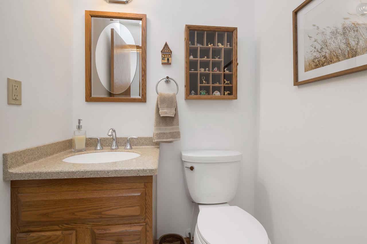 3305 Glendale AVENUE