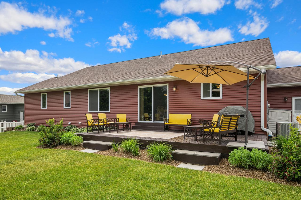 411 McHugh STREET EAST East