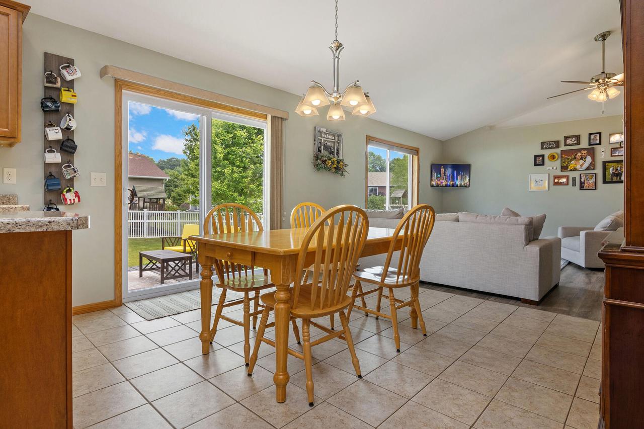 411 McHugh STREET EAST East