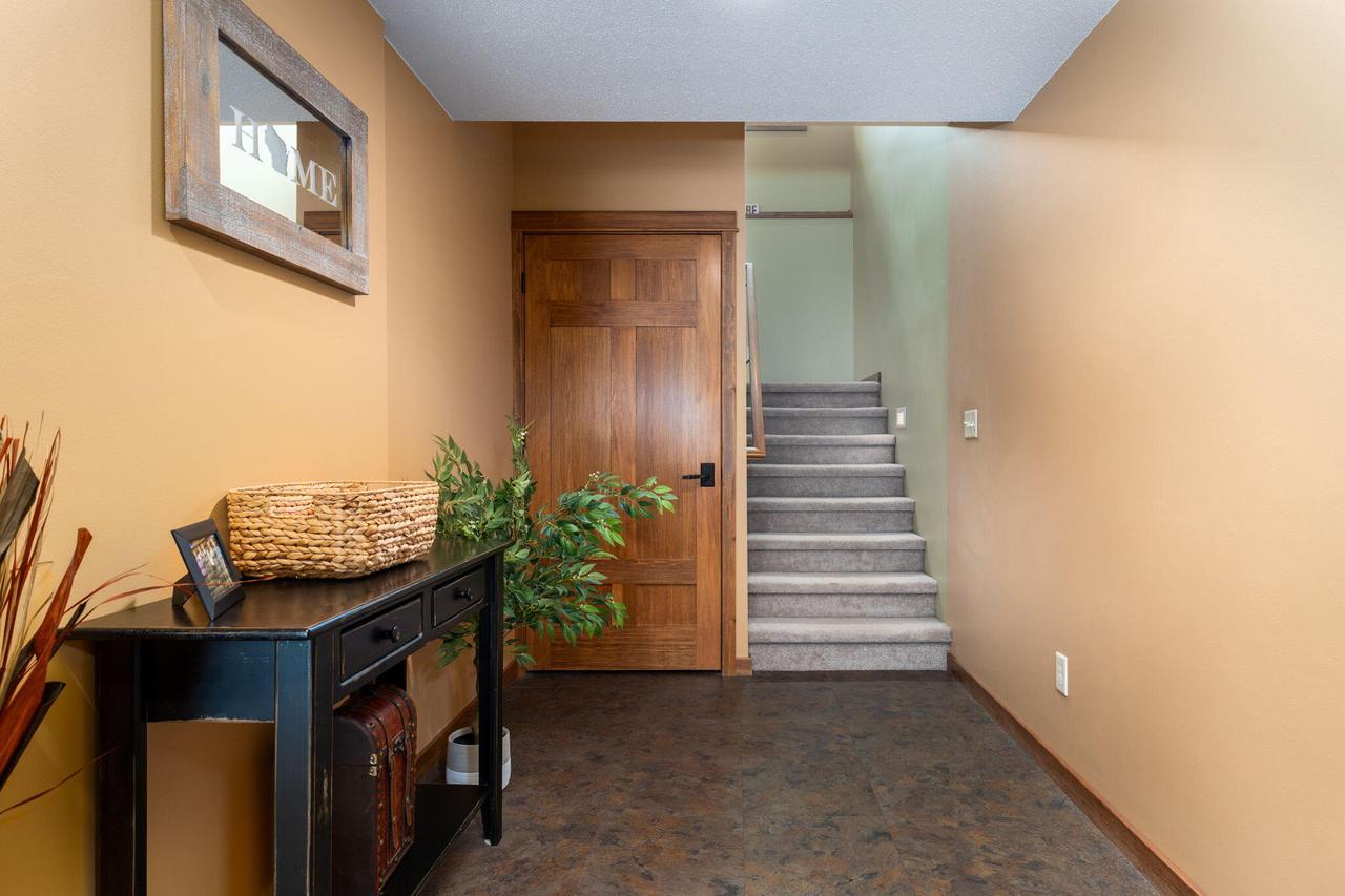 1520 Highland Meadows DRIVE