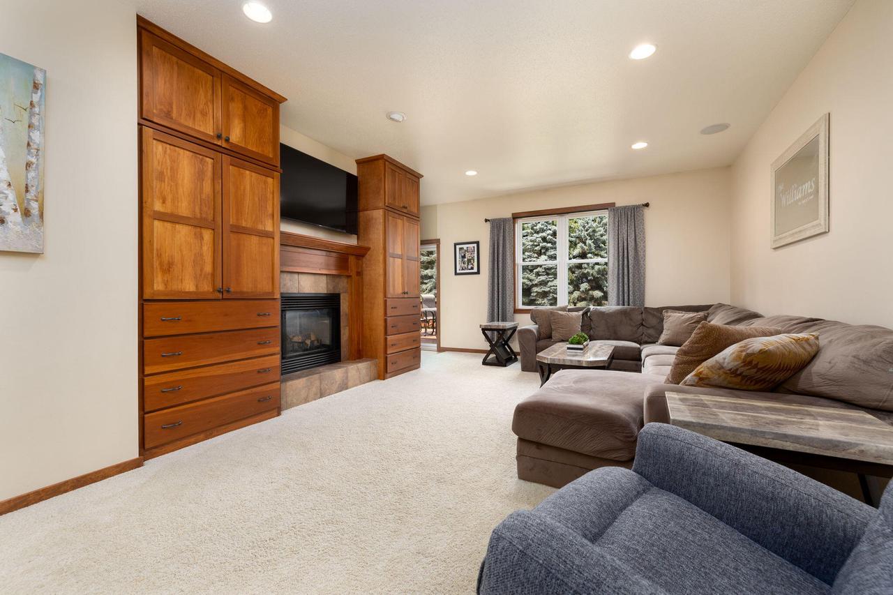 1520 Highland Meadows DRIVE