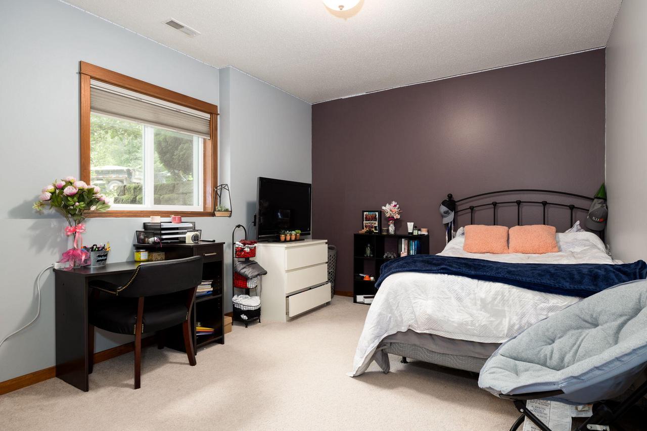 1520 Highland Meadows DRIVE