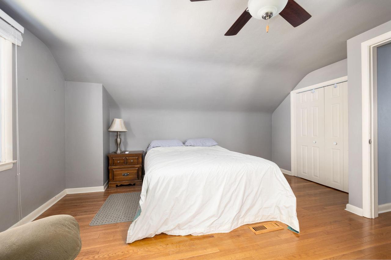 1920 22nd STREET SOUTH South