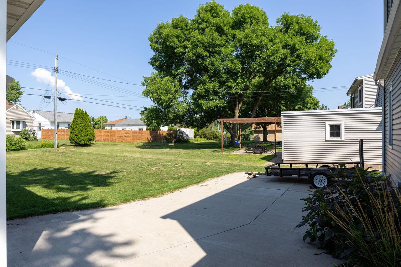 1920 22nd STREET SOUTH South