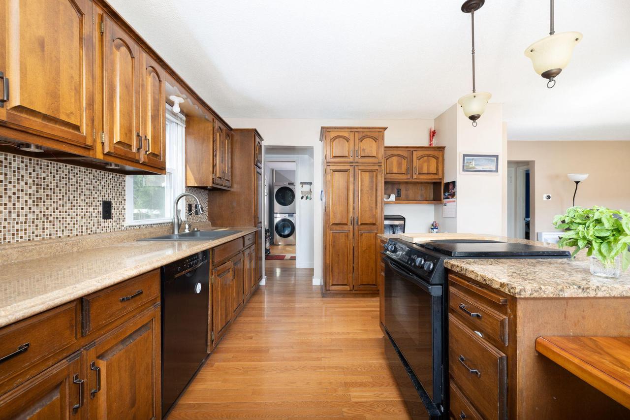 1920 22nd STREET SOUTH South