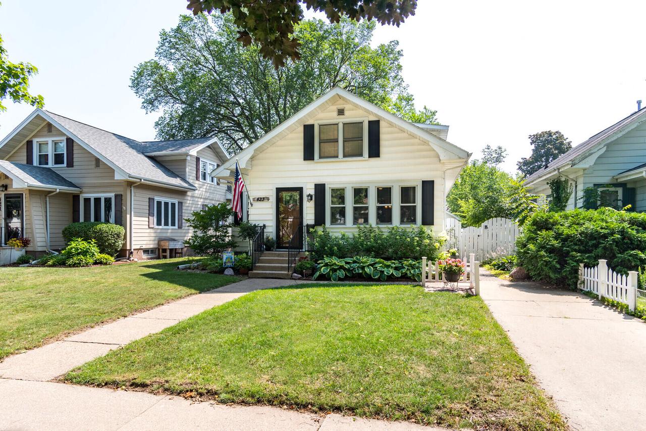 423 23rd STREET SOUTH South