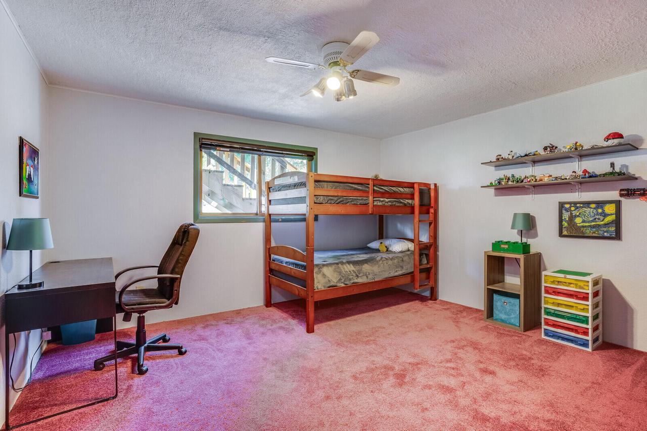 312 Gaarder ROAD EAST East