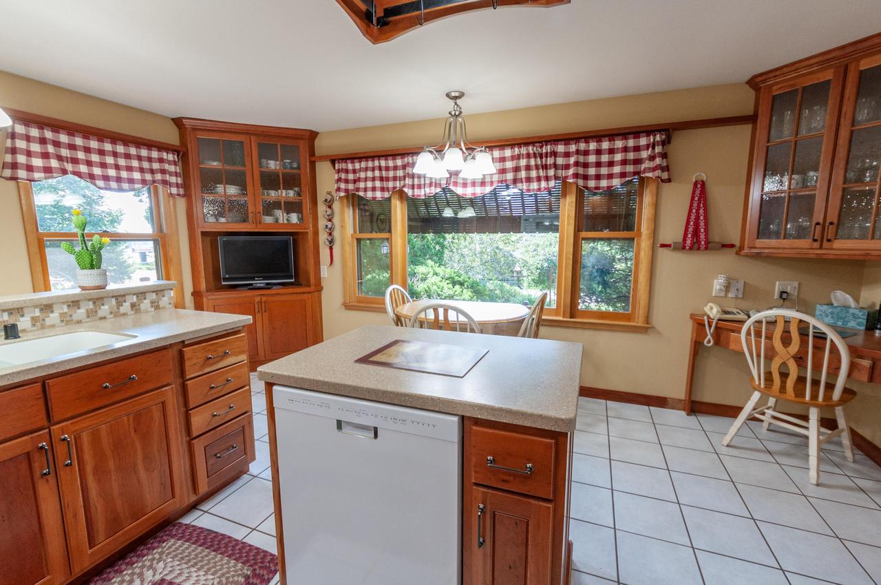 2301 Main STREET EAST East