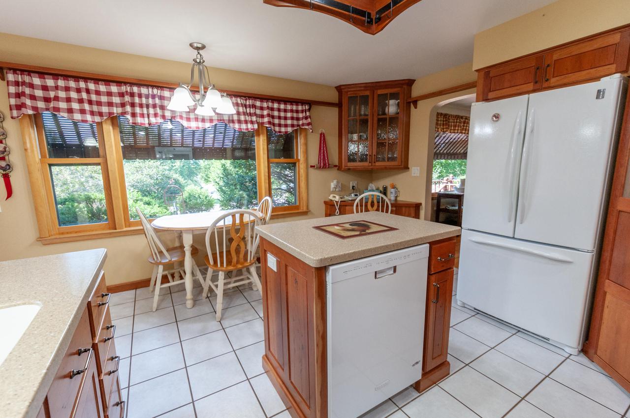 2301 Main STREET EAST East