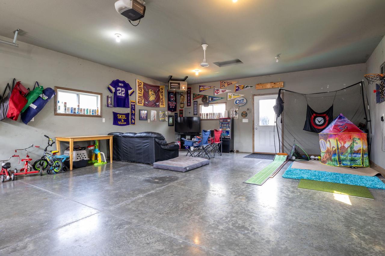 621 Caledonia STREET