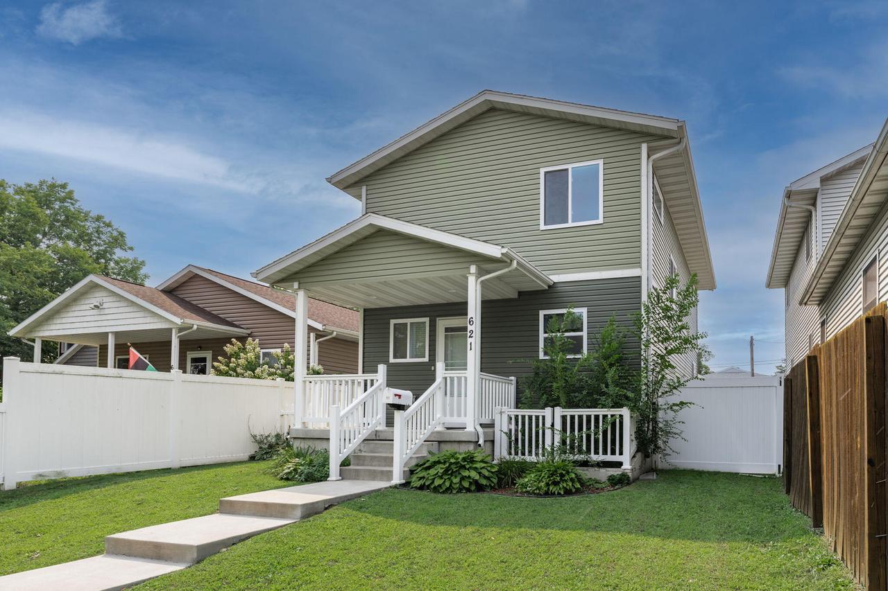 621 Caledonia STREET