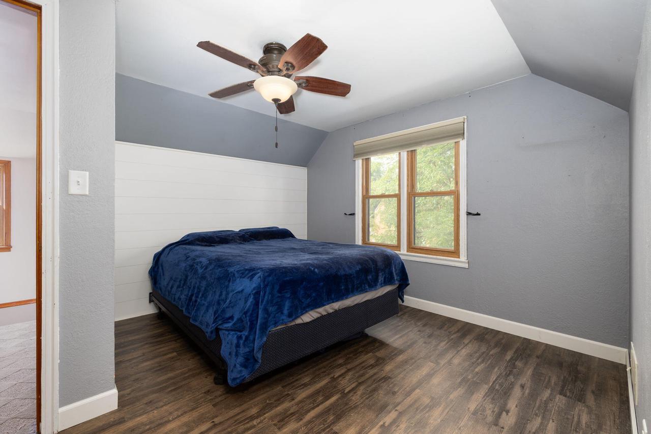 1902 Redfield STREET