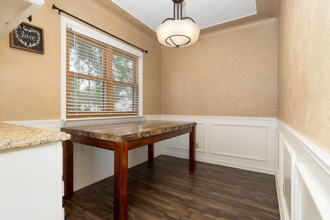 1902 Redfield STREET